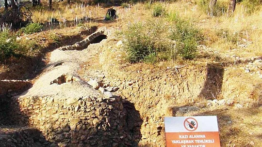 Muğla'da 60 metre uzunluğunda tonozlu tünel bulundu