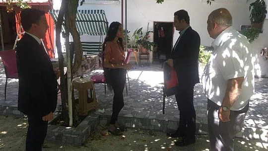 Muğla'da afetzede öğrencilere kırtasiye yardımı yapıldı