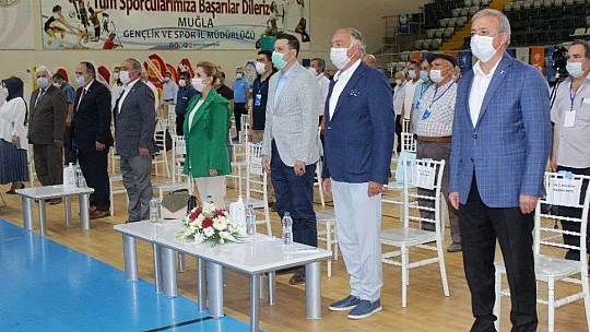 Muğla'da Ak Parti kongreleri Menteşe ile başladı