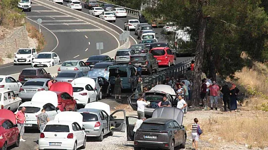 Muğla'da araç sayısı bir ayda Bin 542 arttı