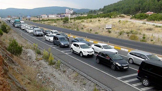 Muğla'da bir yılda araç sayısı 13 bin 523 artı