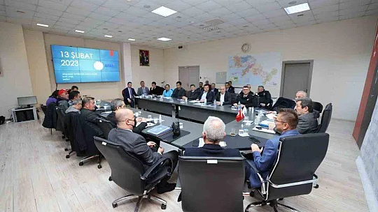 MUĞLA'DA DEPREM BÖLGESİNE YÖNELİK ÇALIŞMALAR VE YARDIMLAR ARTARAK DEVAM EDİYOR