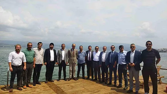 Eğitim yöneticileri tecrübelerini paylaşıyor