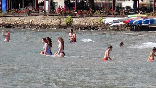 Muğla'da ekim ayında deniz keyfi