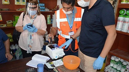 Muğla'da gübre bayilerinde DNA içerik denetimi yapıldı