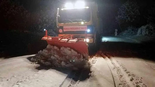 Muğla'da kar mesaisi
