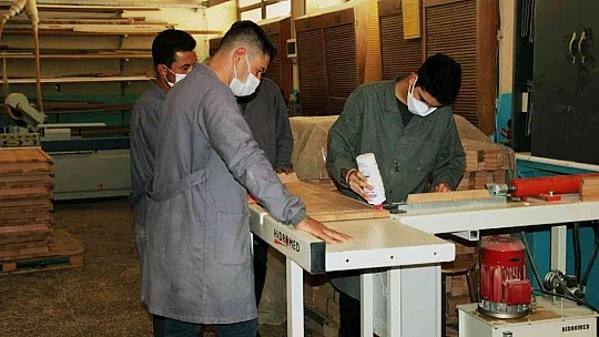 Muğla'da kütüphanesiz okul kalmadı