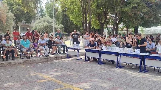 MUĞLA'DA MİNİK ÖĞRENCİLERİ ŞUBELERİ KURA İLE BELİRLENDİ