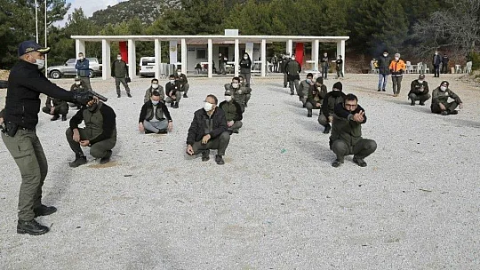 Muğla'da ormancılara silah eğitimi