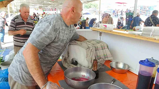 Muğla'da sıcaklara kar helvası ile çözüm