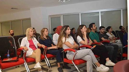 Yara iyileşmesinde doku faktörleri sunumu gerçekleştirildi