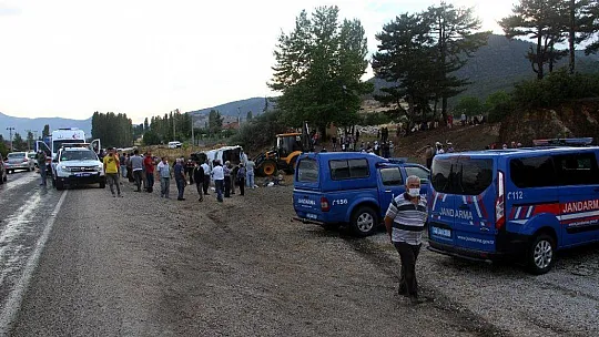 Muğla'daki minibüs kazasında ölü sayısı ikiye çıktı