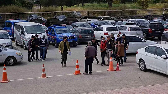 Muğla'daki yangınla ilgili gözaltına alınan 3 şüpheli adliyeye sevk edildi