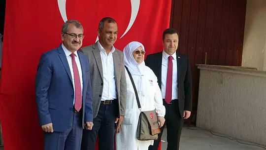 179 hacı adayı kutsal topraklara uğurlandı