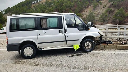 Muğla-Denizli karayolunda kaza: 1 yaralı