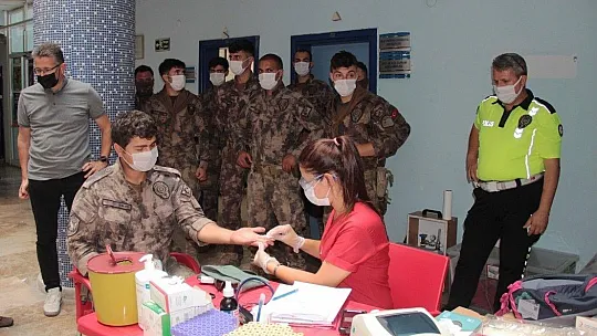 Muğla Emniyet'i kan bağışladı