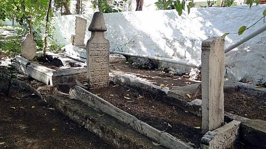 MUĞLA'NIN MENTEŞE İLÇESİNDE BULUNAN TARİHİ CAMİİ HER YIL ZİYARETÇİ AKININA UĞRUYOR