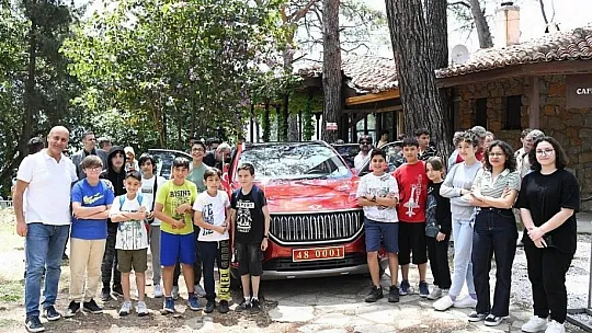 Muğla Valisi Tavlı: 'Teknofest gençliğinin her zaman yanındayız'