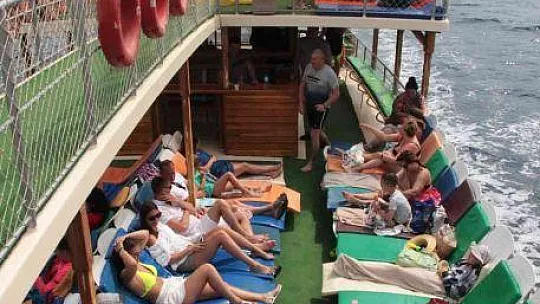 Muğla'ya 5 ayda 438 bin 511 turist geldi