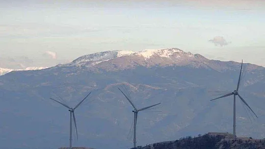 MUĞLA'YA YILIN İLK KARI DÜŞTÜ
