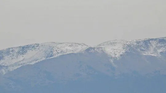 MUĞLA'YA YILIN İLK KARI DÜŞTÜ