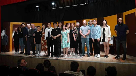 Muğlalı oyuncuların performansı büyük beğeni kazandı