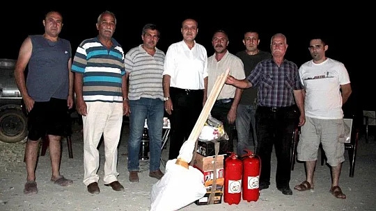 Muhtarlara yangınlarda ilk müdahale için malzemeler teslim edildi