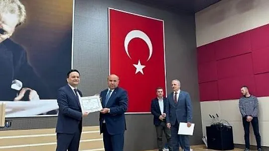 Muhtarlıktan milletvekilliğine: 34 yıldır girdiği seçimlerden hep zaferle çıktı