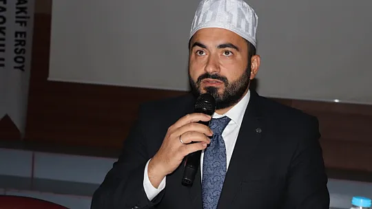Prof. Dr. Köse, 'Helal kazanç ve kul hakkı önceliğimiz olmalı'