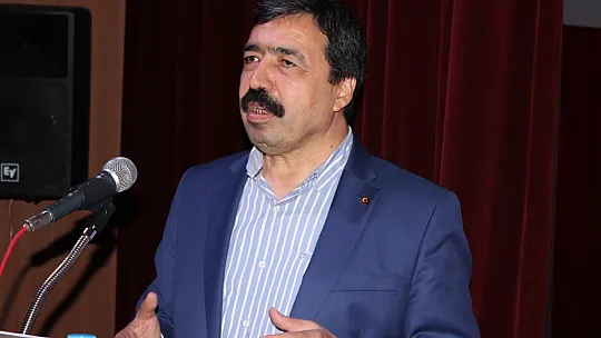 Prof. Dr. Köse, 'Helal kazanç ve kul hakkı önceliğimiz olmalı'