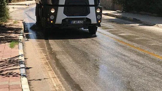 MÜSKEBİ VE YAHŞİ MAHALLELERİNDE GENİŞ KAPSAMLI TEMİZLİK