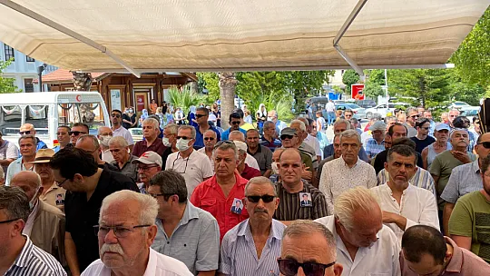 ESKİ DÖNEM MİLLETVEKİLİ DEDEOĞLU, DUALARLA TOPRAĞA VERİLDİ
