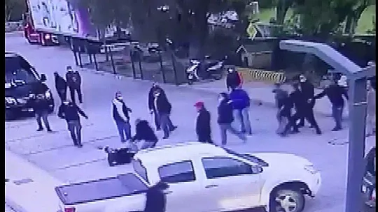 Mustafa Üstündağ'ın kavgasının güvenlik kamera görüntüleri ortaya çıktı