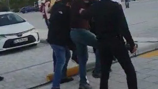 Mustafa Üstündağ karıştığı kavga sonucu gözaltına alındı