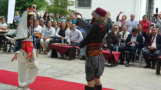 Müzeler Gününde 'Karia'dan Menteşe'ye, Menteşe'den Cumhuriyet'e Kadın' defilesi