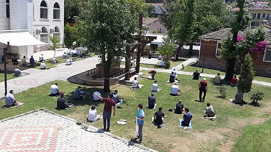 Fethiye'de Cuma Namazı Nerelerde, Nasıl Kılındı? İşte Detaylar
