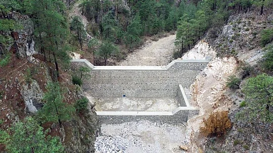 Namnam çayında ıslah çalışmaları sürüyor