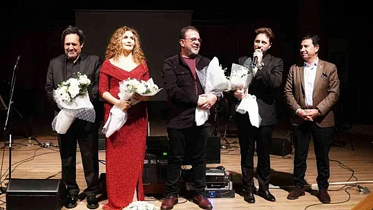 Nazım Hikmet'in 120'inci yaş günü Bodrum'da kutlandı
