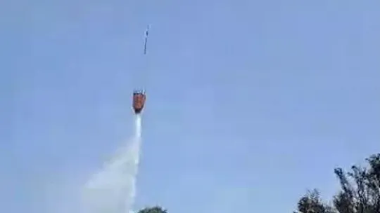 Nefes helikopteri ile yangına ilk müdahale