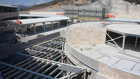 Nüfusu üçe katlanan Bodrum'a yeni hastane yapılıyor