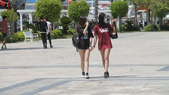 Gençler de normalleşmeyi istiyor