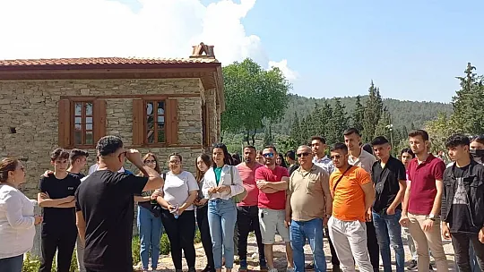 Öğrenciler eğitim öğretim yılını kültür gezileriyle tamamlıyor