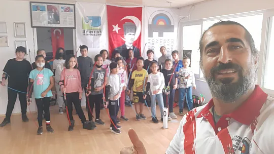 Fethiye Belediyesinin Okçuluk Kursları Sona Erdi