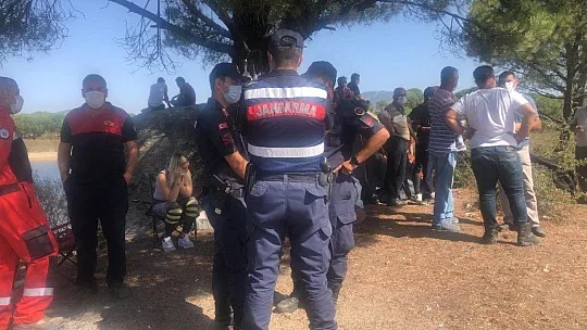 Oltasına takılan balığı çıkarmak isterken suda kayboldu