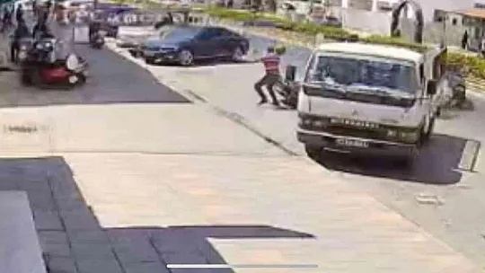 ÖLÜMDEN SANİYELERLE KURTULDU