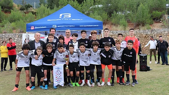 Fethiye Junior Cup'da ödül töreni gerçekleşti