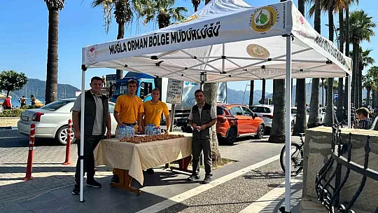 2 yıl önce yangında vefat eden arkadaşlarını unutmadılar