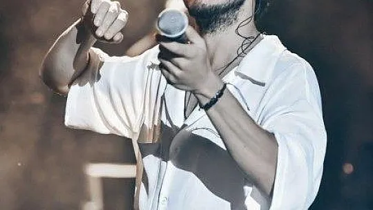 Orman yangınlarına müdahale eden itfaiyeciler Buray konserinde buluştu
