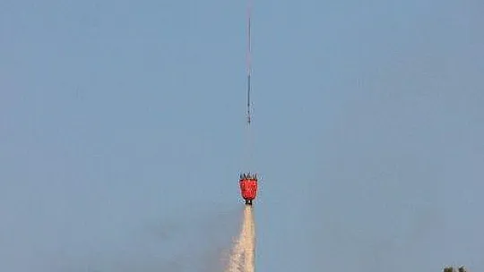 Orman yangınlarında 6 uçak 39 helikopter görev aldı