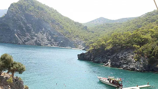 ORTACA AŞI KOYU, GÖRENLERİ MEST EDİYOR
